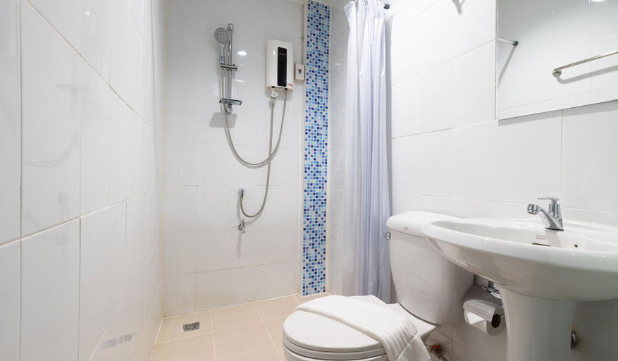 Bathroom 3, B2 Phayao Boutique & Budget Hotel, Muang Phayao