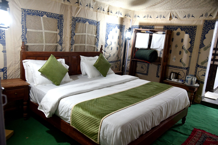 Bedroom 2, Mehar Adventure Safari Camp, Jaisalmer
