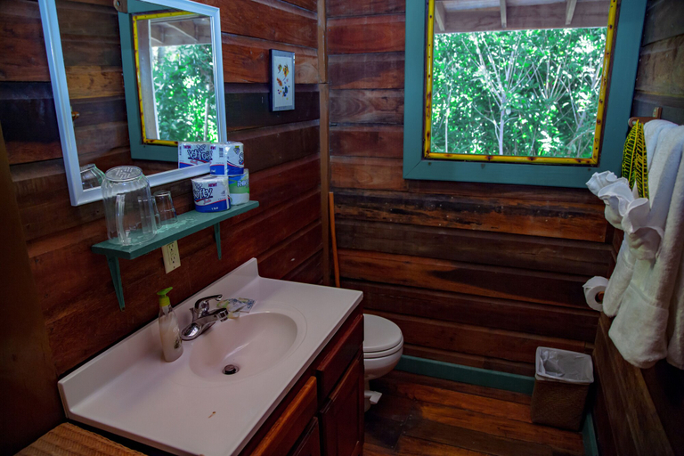 Bathroom, Itza Resort