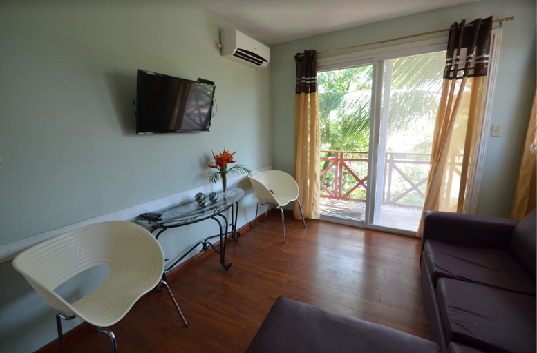 Bedroom 2, Caribbean Villages Apartments, Bocas del Toro