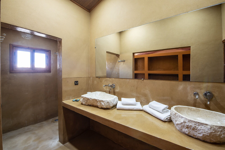 Bathroom, West Point Dakhla