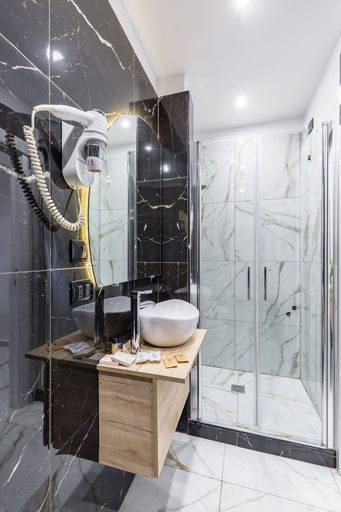 Bathroom 5, Hotel sant'Angelo Palace, Napoli