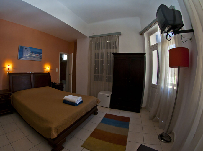 Bedroom 3, Hotel Krystal, Crete