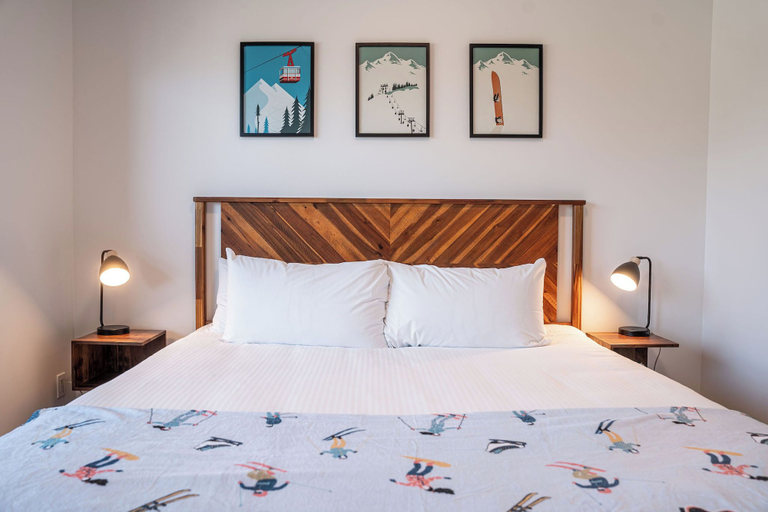Bedroom 2, Slopes and Green by Revelstoke Vacations, Columbia-Shuswap