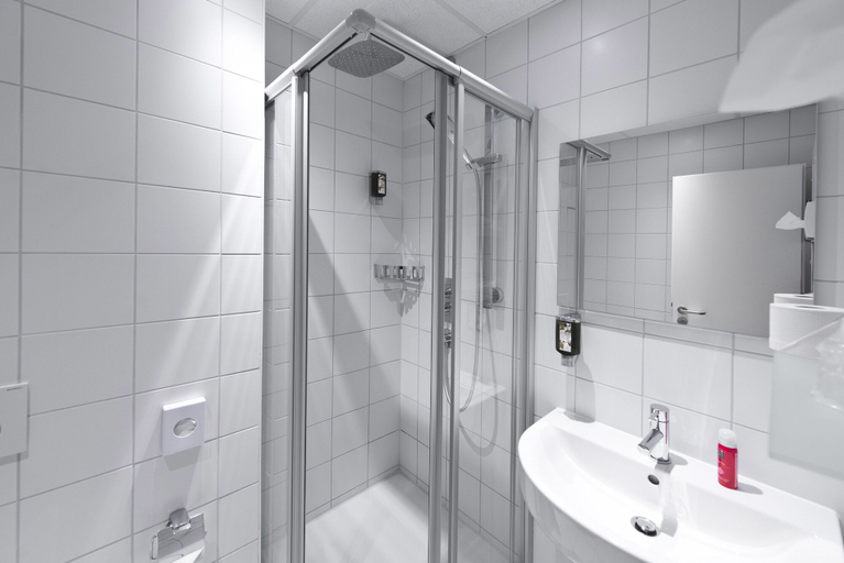 Bathroom 5, Hotel Motodrom, Rhein-Neckar-Kreis