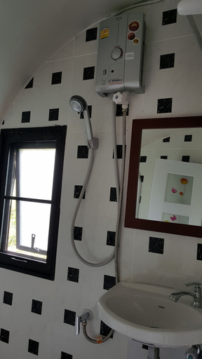 Bathroom 4, Farm Terrace, Wang Thong