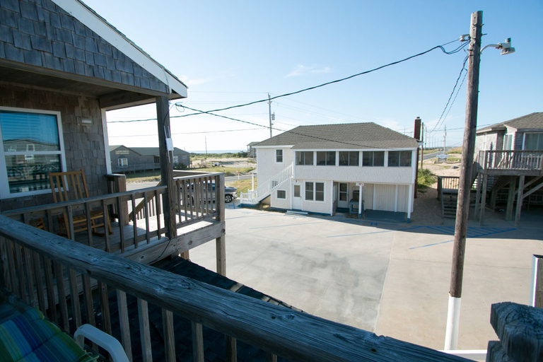 Exterior & Views 2, Outer Banks Motel, Dare