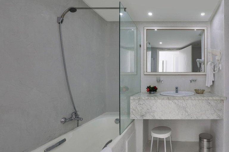 Bathroom 5, Hari Club Beach Resort, Djerba Midoun