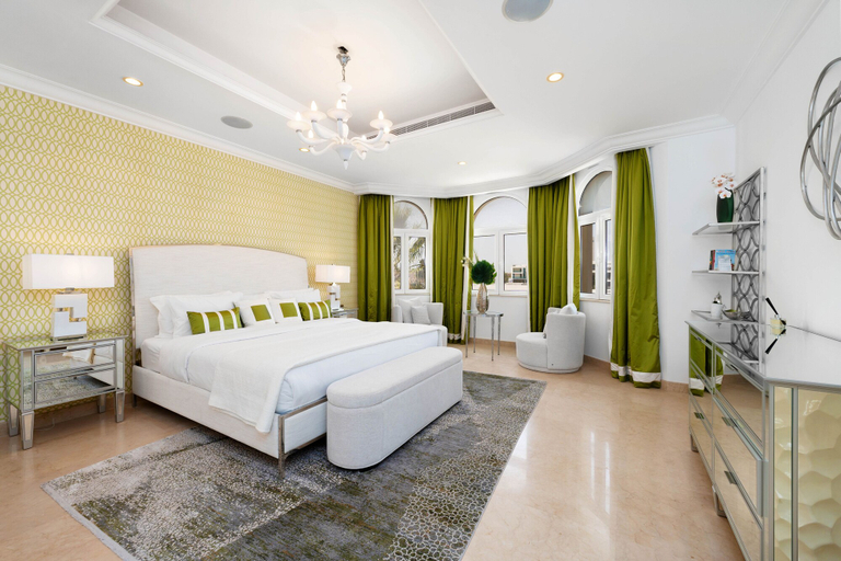 Room 2, Maison Privee - Ultra-Luxury Villa w/ Private Pool & Beach on Palm, Dubai