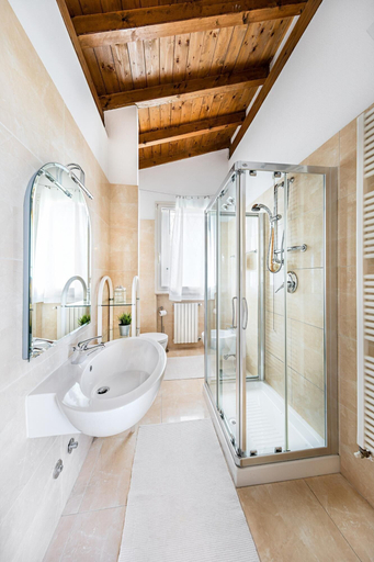 Others 5, Villa Perla con Piscina by Wonderful Italy, Brescia