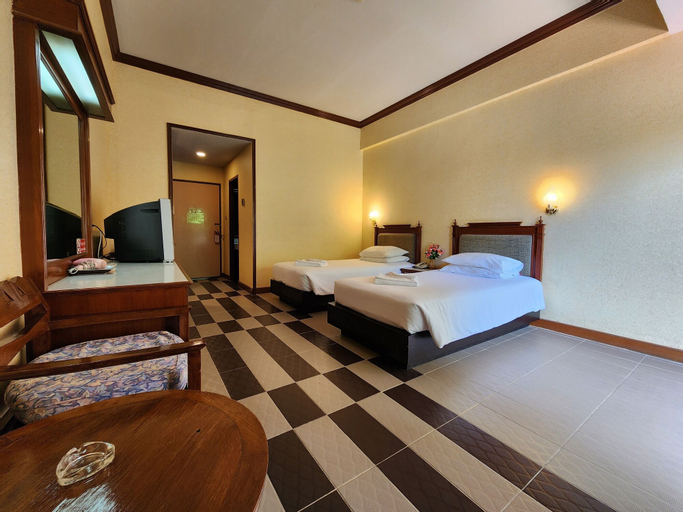 Bedroom 9