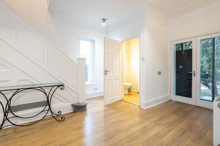 Others 5, Pillo Rooms - 4BR House near Heaton Park, Manchester