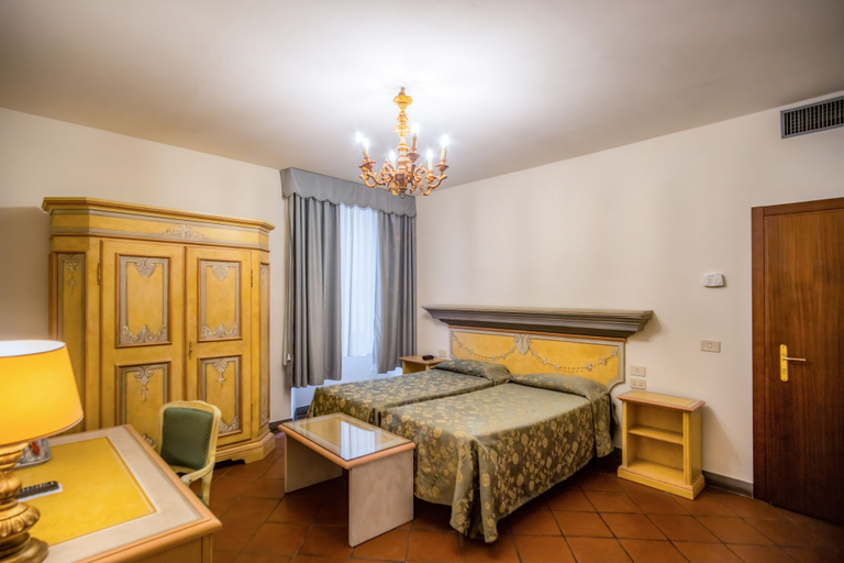 Bedroom 3, Hotel Martelli, Florence