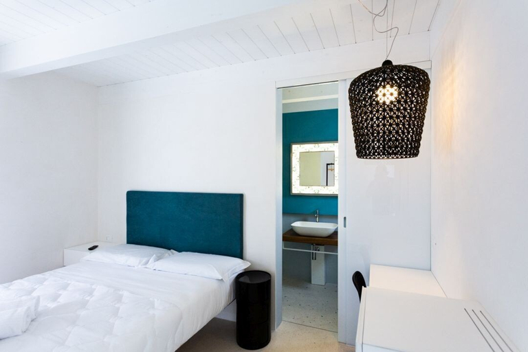 Bedroom 5, Viasarnelli72 b&b, Bari