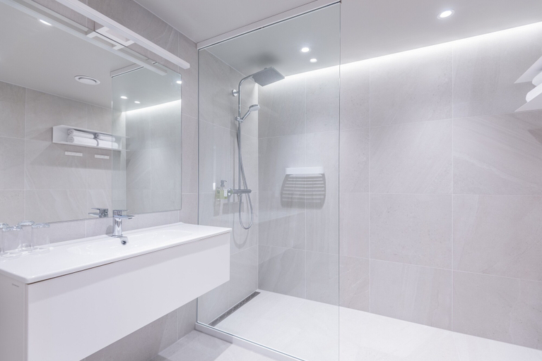 Bathroom 5, Panorama Hotell & Resort, Sund