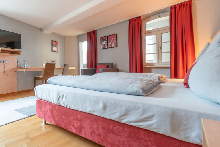 Bedroom 3, Hotel & Restaurant Badischer Hof, Rastatt