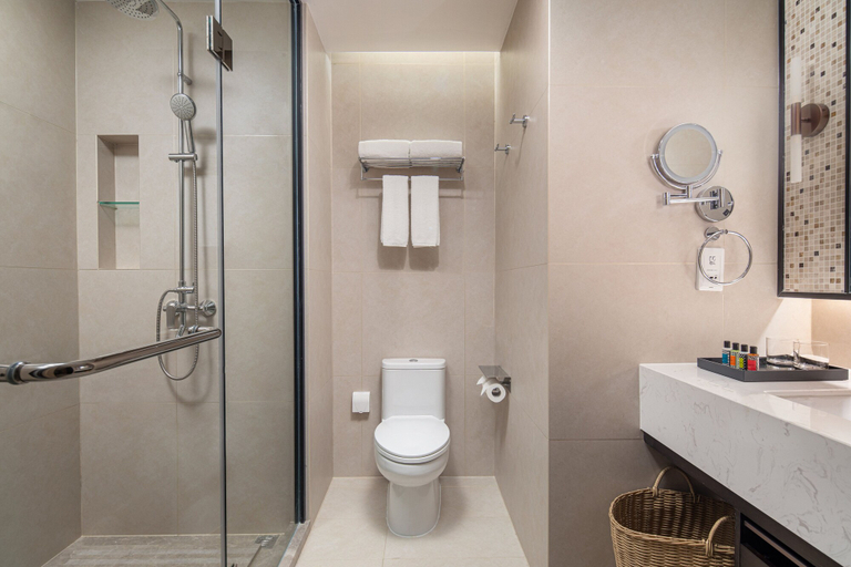 Bathroom 5, Citadines New District Wuxi, Wuxi