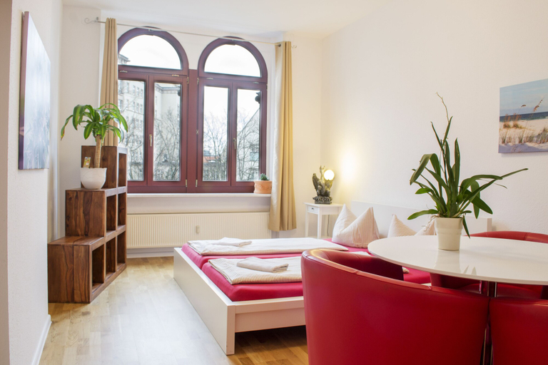Bedroom 2, Gwuni Mopera, Leipzig