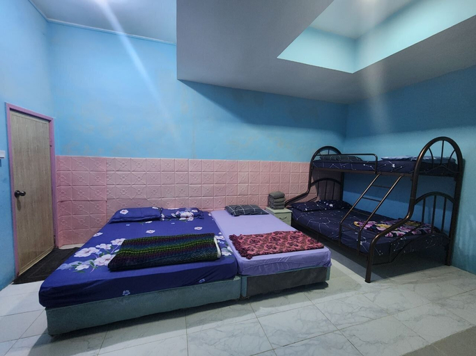 Bedroom 2, Kupi-Kupi & Stay, Ranau