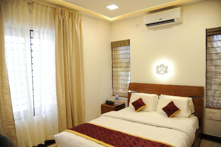 Bedroom 5, Crystal Inn, Chikmagalur