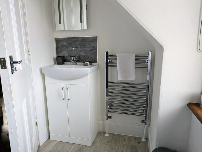 Bathroom 4, The Coo's Guest House, Highland