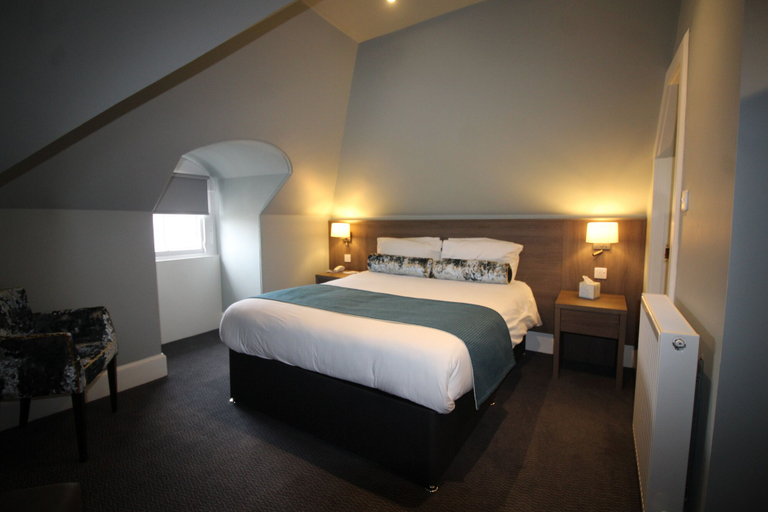 Bedroom 4, The Royal Hotel, Moray