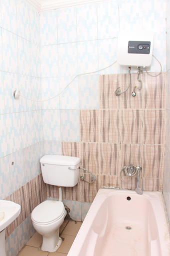 Bathroom 4, Dubys Suites Dutse, AbujaMun