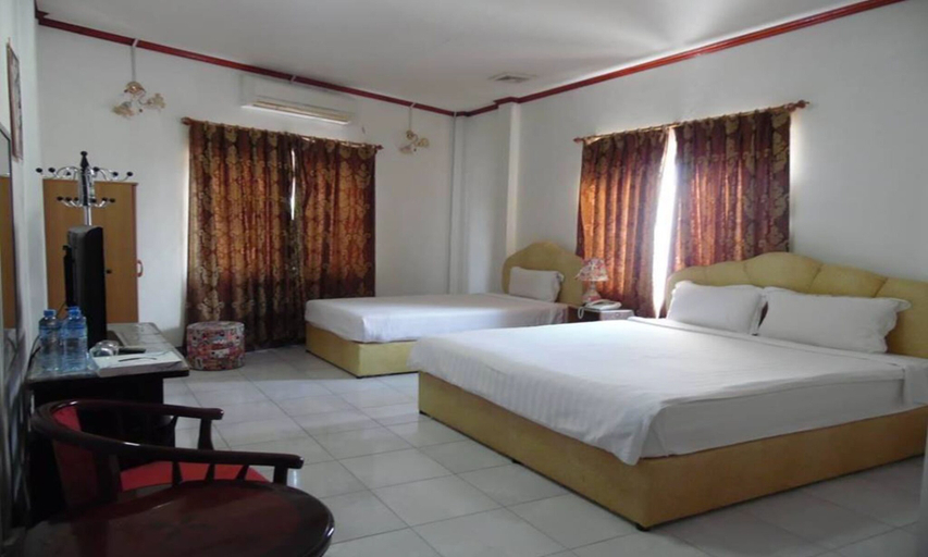Bedroom 3, Mekong Sunshine Hotel, Vientiane