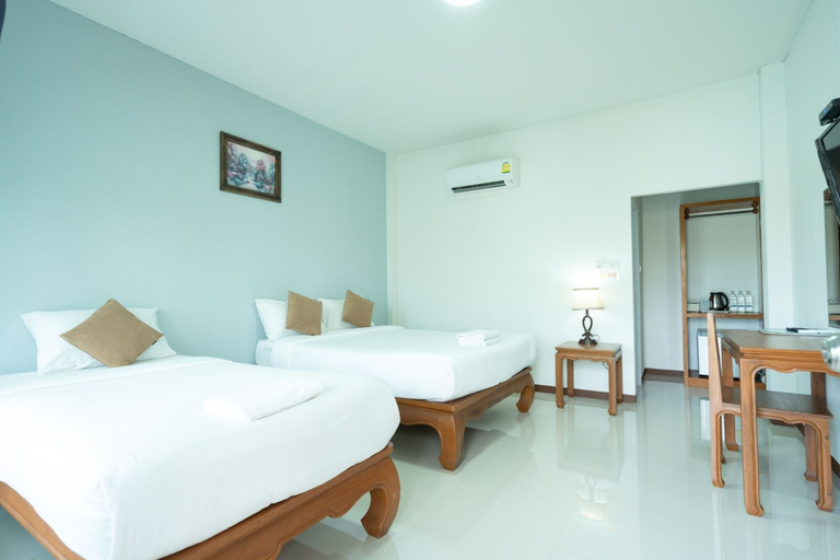 Bedroom 2, Lamphurai Riverside Resort and Spa, Khao Saming