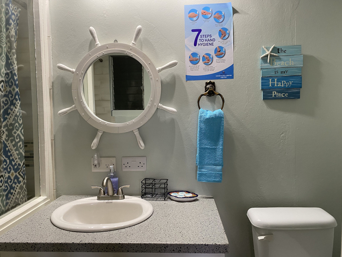 Bathroom 4, Sea Glass Place