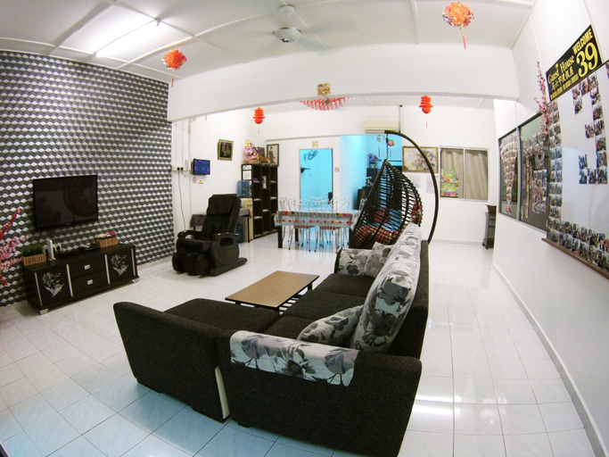 Others 5, 39 Guest House, Malacca City