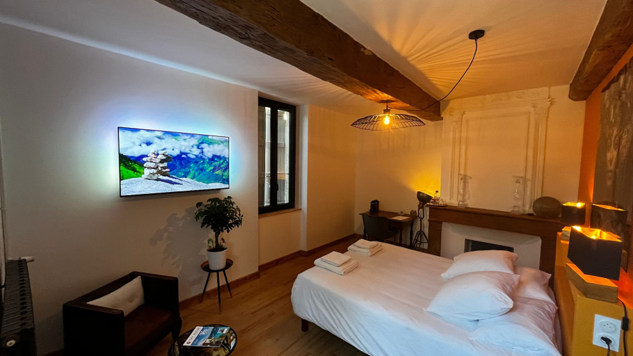 Bedroom 2, Bears N Breakfast, Gers