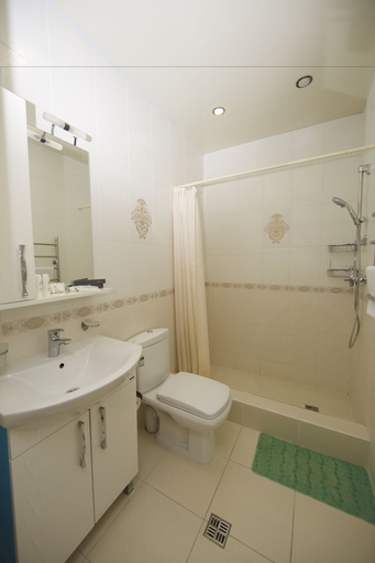 Bathroom 3, MariAnna, Sochi gorsovet