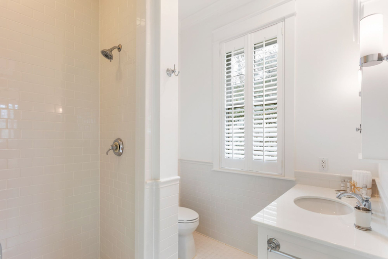 Bathroom 3, Watercolor Sunshine, Walton