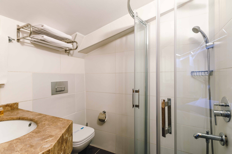 Bathroom 5, Urban Hotel Bomonti, Şişli