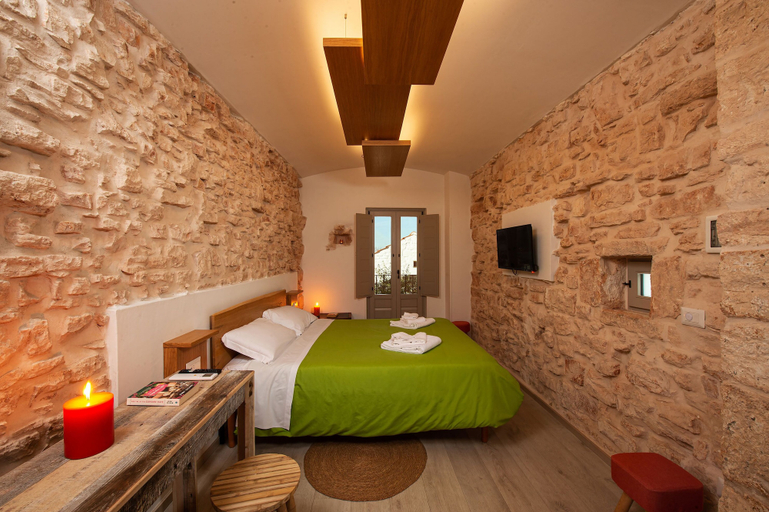Bedroom 3, Trulli in corte, Bari
