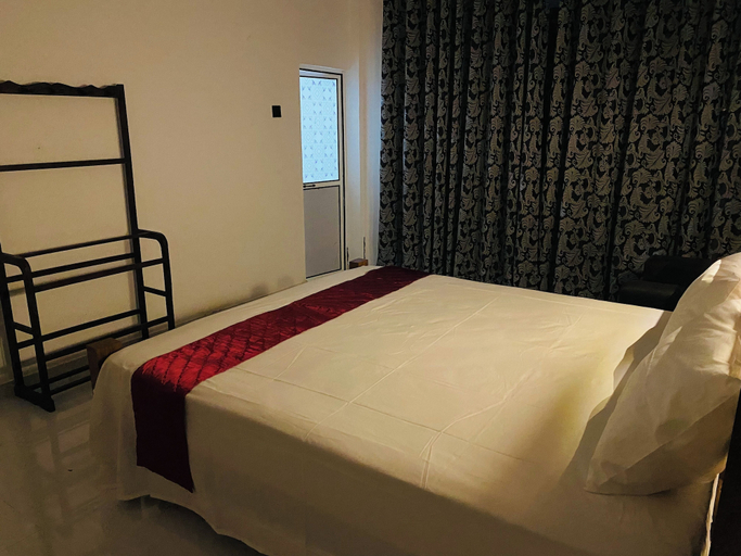 Bedroom 3, Sigiri Holiday Bungalow, Dambulla