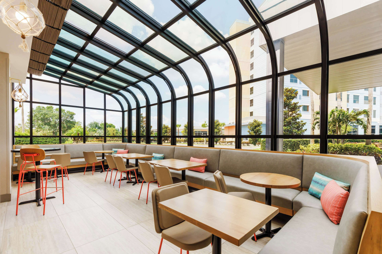Food & Drinks 5, Hyatt Place across from Universal Orlando Resort, Orange