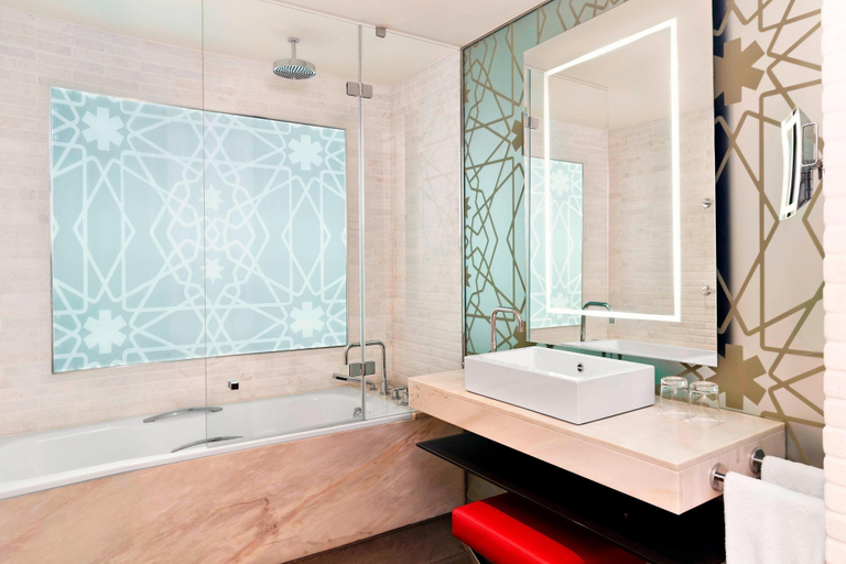 Bathroom 5, Le Méridien Oran Hotel & Convention Centre, Oran