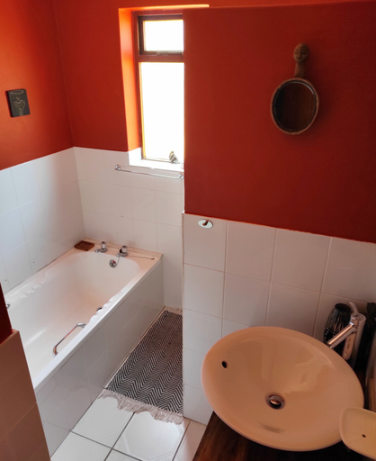 Bathroom 4, Beachfront Villa Africa Queen Jeffreys, Cacadu