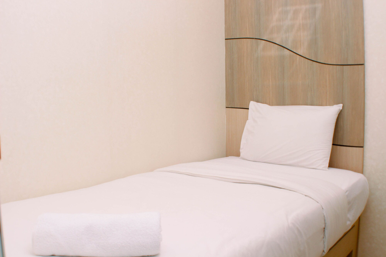 Room 4, Nice And Best Deal 2Br At Green Pramuka City Apartment, Jakarta Pusat