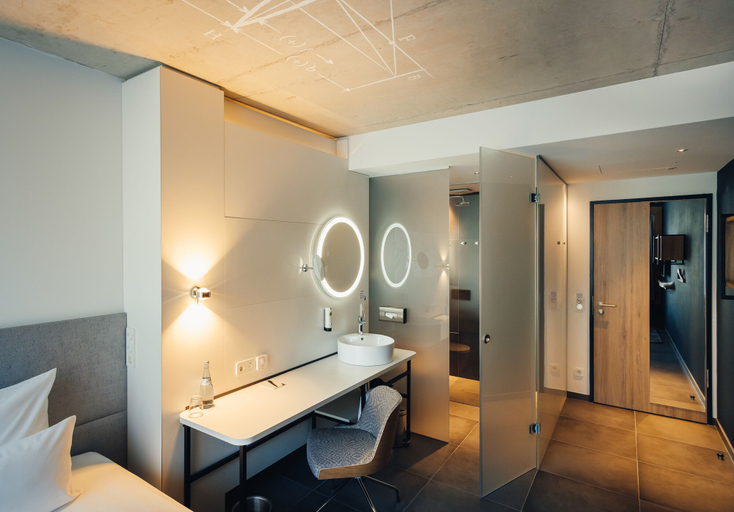Bathroom 5, VILOTEL - Hotel & Restaurant, Ostalbkreis