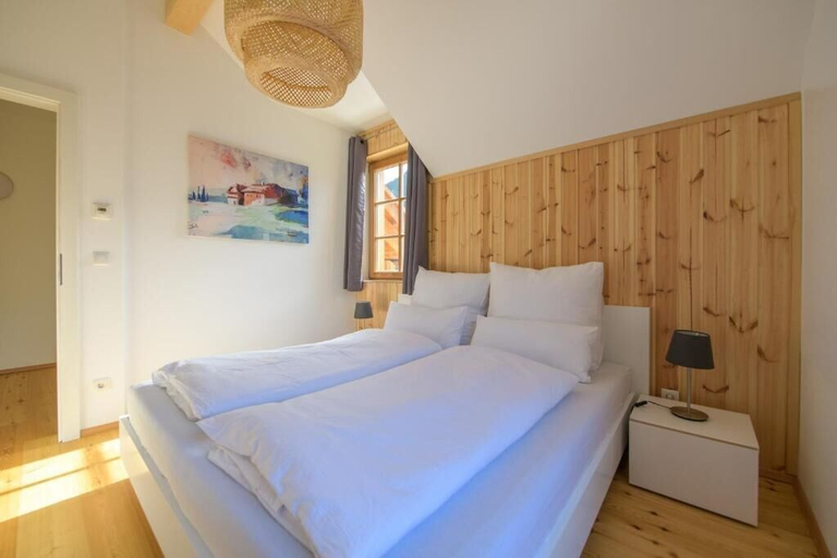 Bedroom 3, Chalet am Schneeberg See, Neunkirchen