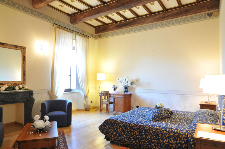 Bedroom 19