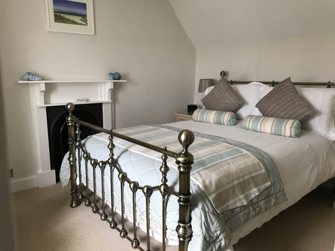Bedroom 2, Brookdale B&B, Cornwall