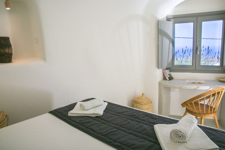 Bedroom 3, Santorini Villas, South Aegean