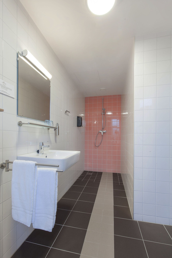 Bathroom 3, Kloosterhotel de Soete Moeder, 's-Hertogenbosch