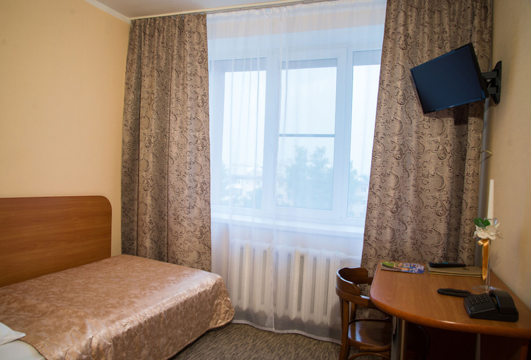 Bedroom 2, Sadko Hotel, Velikiy Novgorod