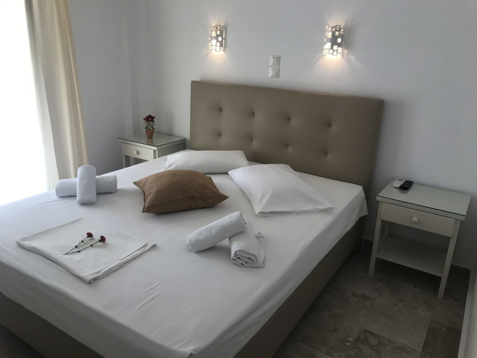 Bedroom 2, Vassiliki Rooms, South Aegean