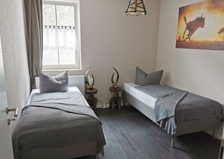 Bedroom 3, City Apartments Mühlhausen, Unstrut-Hainich-Kreis
